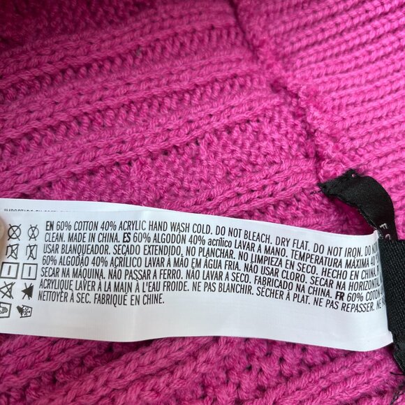 Forever 21 Crochet Booty Shorts size Medium Pink - Picture 4 of 8